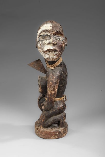 Nkisi statue from Congo
Wood, metal inclusion,...
