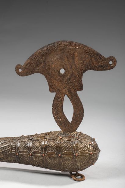RDC/ZAÏRE - Ceremonial axe - Wood - Bronze...