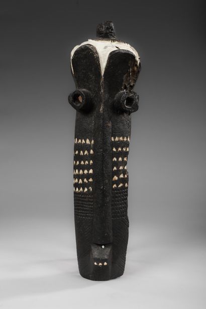 Decorative Pendé mask 
H.72x20cm