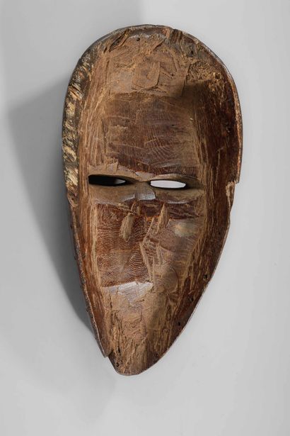 RDC / ZAÏRE - LWALWA
Beau masque d'initiation...
