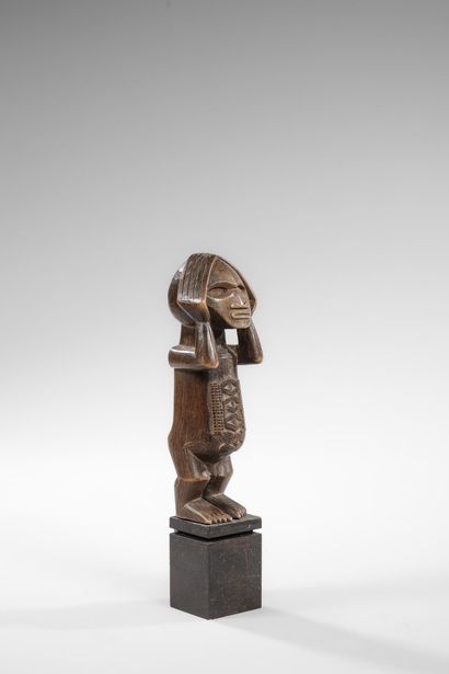 RDC/ZAÏRE - BEMBE
Cult statue named Biteki....