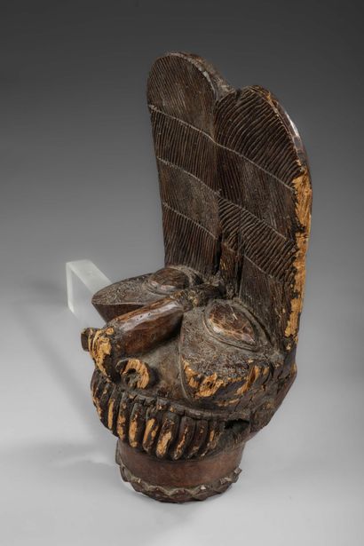 CAMEROUN - BAMILEKE
Masque-siège Batcham...
