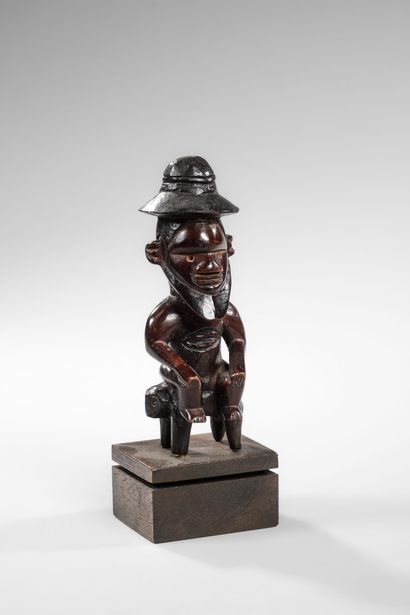 RDC/ZAÏRE - BEMBE
Cult statue named Biteki....