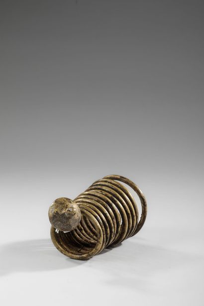 NIGERIA - IGBO
Très ancienne et belle monnaie...