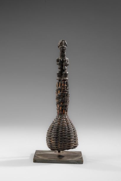 DRC/ZAERO
Cephalomorph dance rattle
Wood,...