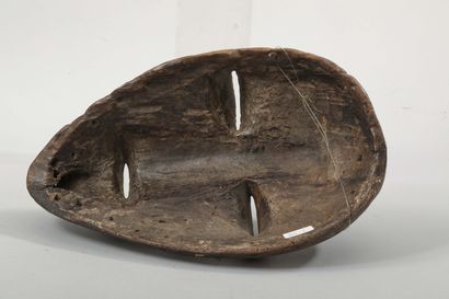 Ivory Coast, DAN, Déanglé mask
H.22.5cm

Provenance:...