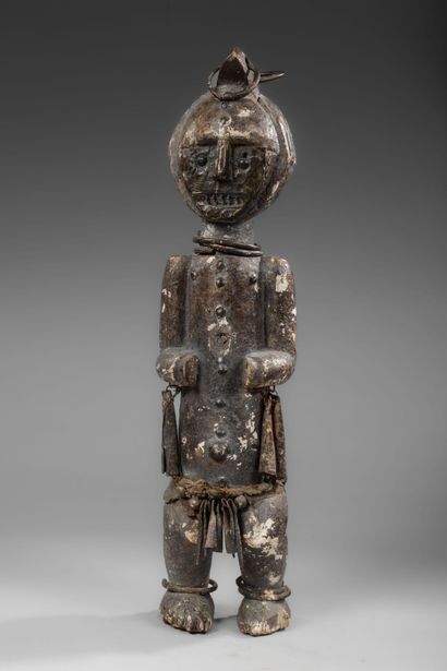 GABON - AMBETE
Figure of an ancestor whose...