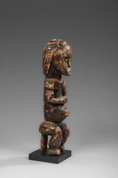 Fang statue Gabon
Carved wood, traces of...