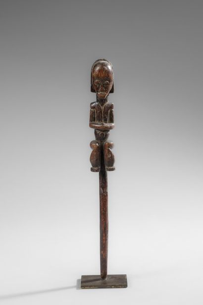 GABON - FANG
Anthropomorphic power stake
Wood...