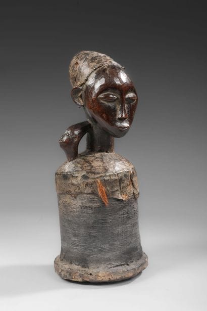 RDC/ZAÏRE - MANGBETU
Boîte reliquaire cephalomorphe
Bois...