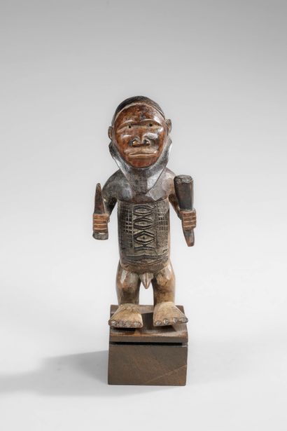 RDC/ZAÏRE - BEMBE
Cult statue named Biteki....