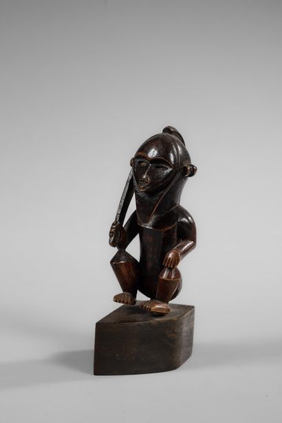 RDC/ZAÏRE - BEMBE
Cult statue named Biteki....