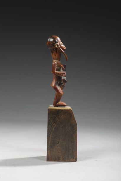 RDC/ZAÏRE - BEMBE
Cult statue named Biteki....
