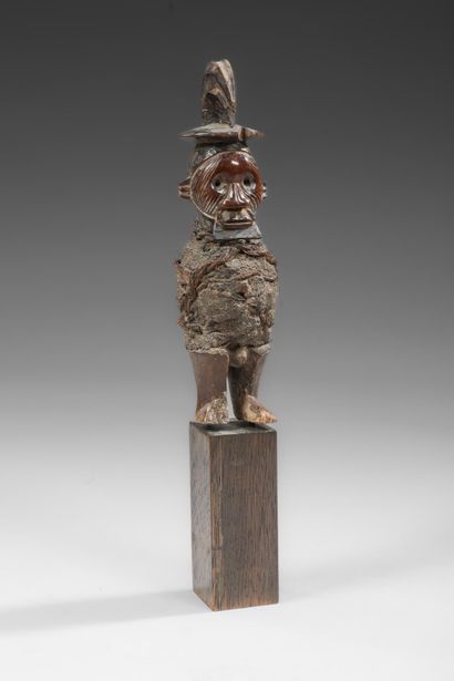 RDC / ZAIRE - TEKE
BUTI cult statue representing...