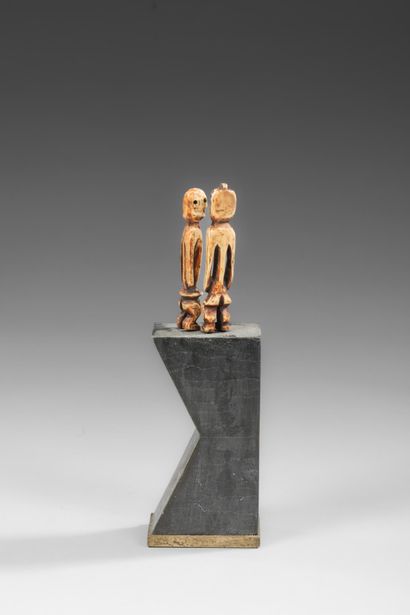 RDC/ZAÏRE - BANDUNDU
Primordial couple carved...