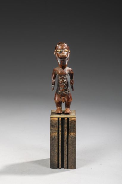 RDC/ZAÏRE - BEMBE
Cult statue named Biteki....