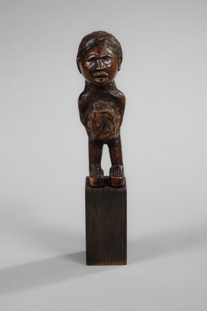 Kongo Nkisi fetish - Nkonde with its attributes...