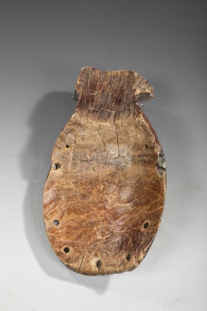 Masque du BWAMI dans le style 
Bois, pigment...