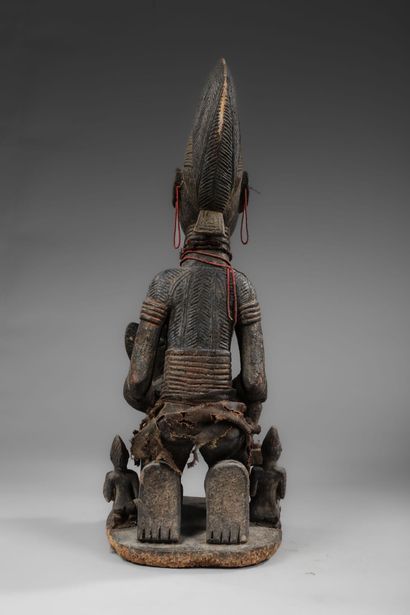 NIGERIA - YORUBA - Ancient maternity accompanied...