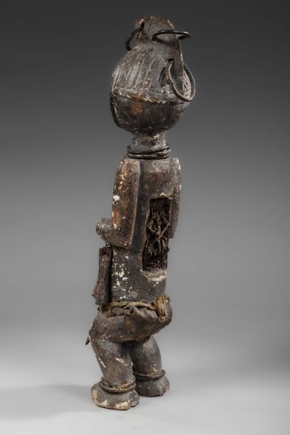 GABON - AMBETE
Figure of an ancestor whose...