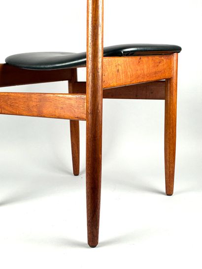 Édité par Farso Stolefabrick Danish design
Paire...