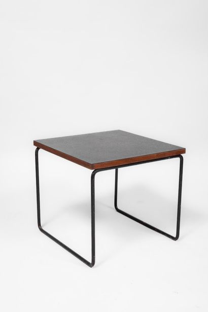 Pierre GUARICHE (1926-1995)
Éditeur Steiner
Table...