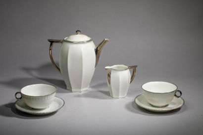 BERNARDAUD LIMOGES
Part of a Limoges porcelain...