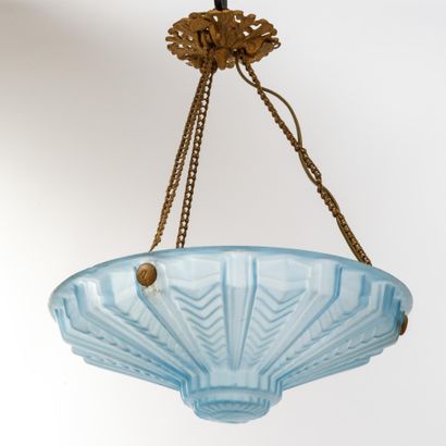 Lustre vasque en métal à trois chaines et...