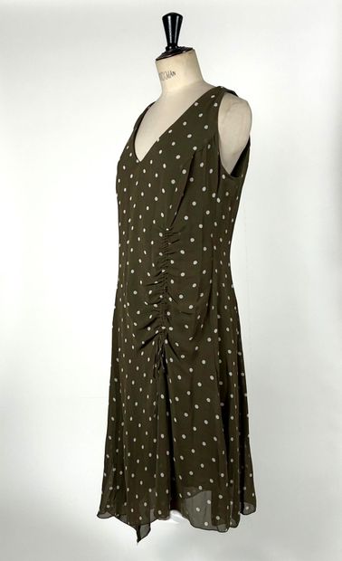 Alain MANOUKIAN
Khaki green dress with white...