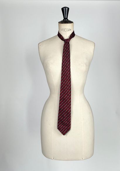 Set of five burgundy, red and ivory silk...