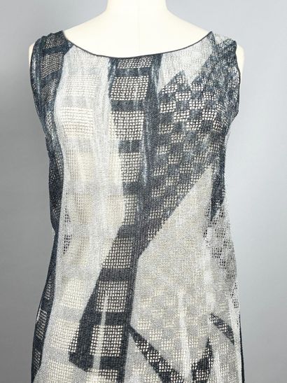 GIANFRANCO FERRE
Robe maille à motif géométrique...