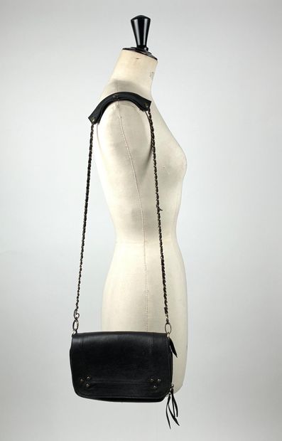 Petit sac à main pochette en cuir noir clouté...