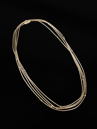 Sautoir en argent à perles baguettes fermoir...