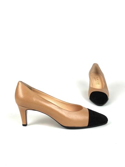PULIN Bottier
ESCARPINS bi-color en cuir...