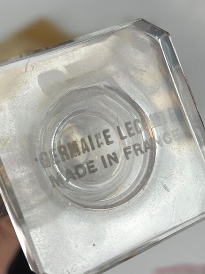 GERMAINE LECOMTE 
« Soir de Fête »
Luxueux...