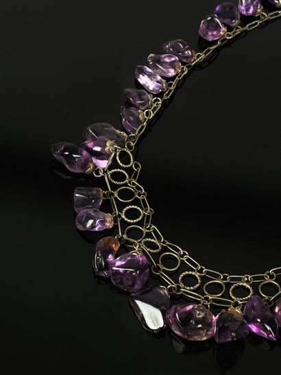 Collier en argent filigrané à pendeloques...