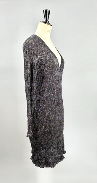 ZAPA PARIS 
Robe en maille noire et argenté...