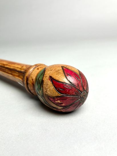 Canne en bambou à poignée ovoïde en bois...