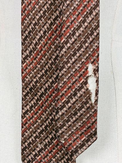 Set of four wool ties in shades of orange,...