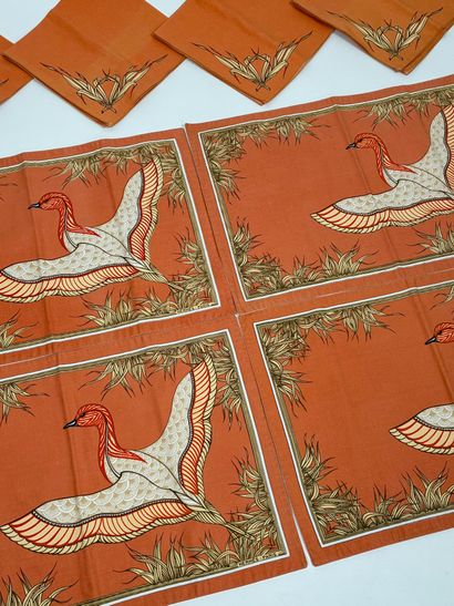 HERMÈS- Paris
Ensemble de quatre set de table...