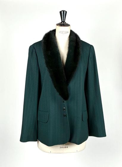 GEORGES REICH
Green wool jacket with three-button...