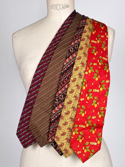 Set of five burgundy, red and ivory silk...