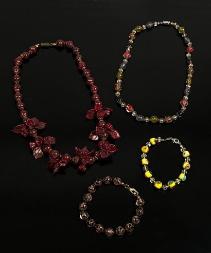 Lot consisting of two bracelets and two necklaces...