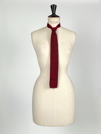 Ensemble de treize cravates en coton, soie...