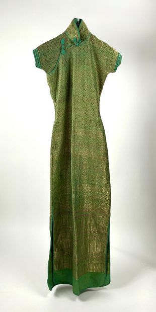 Set of a Chinese-style long dress and bolero,...