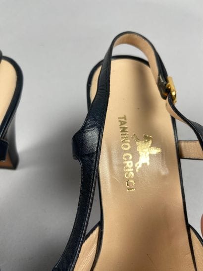 TANINO CRISCI
Navy blue leather and red toe...