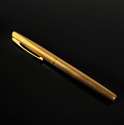 WATERMAN France
Stylo plume en plaqué or...