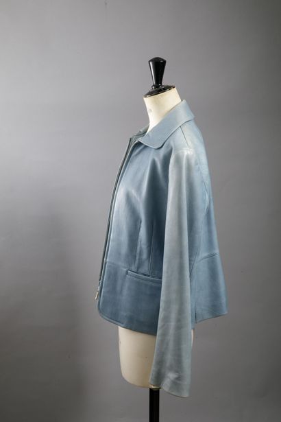 ANN TAYLOR
Light blue leather jacket for...