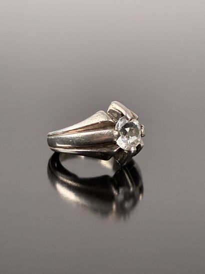 Bague en argent 800 millièmes façon byker...