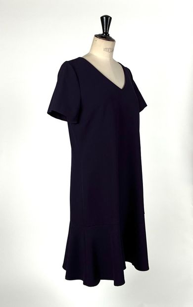 CAROLL 
Robe taille 44 de couleur prune 
Etat...
